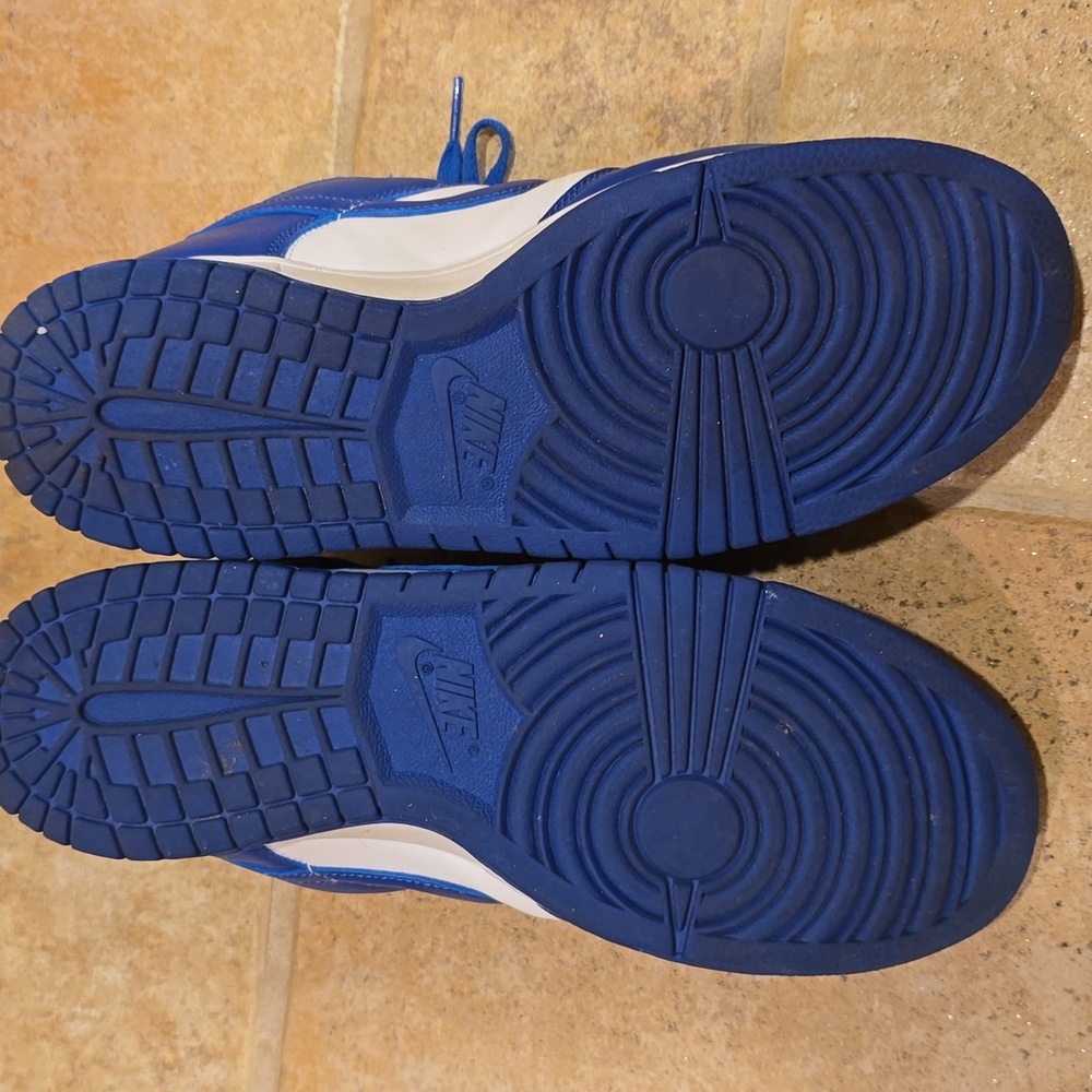 Nike Dunk Kentucky Used Size 10.5 No Box - Picture 7 of 8